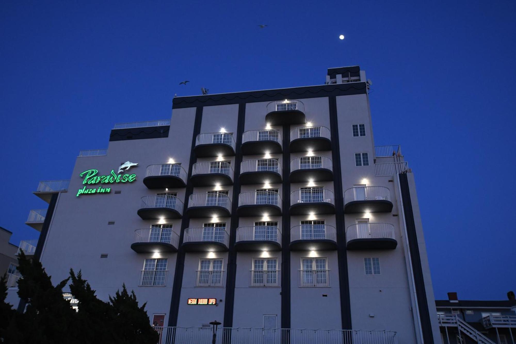 Paradise Plaza Hotel