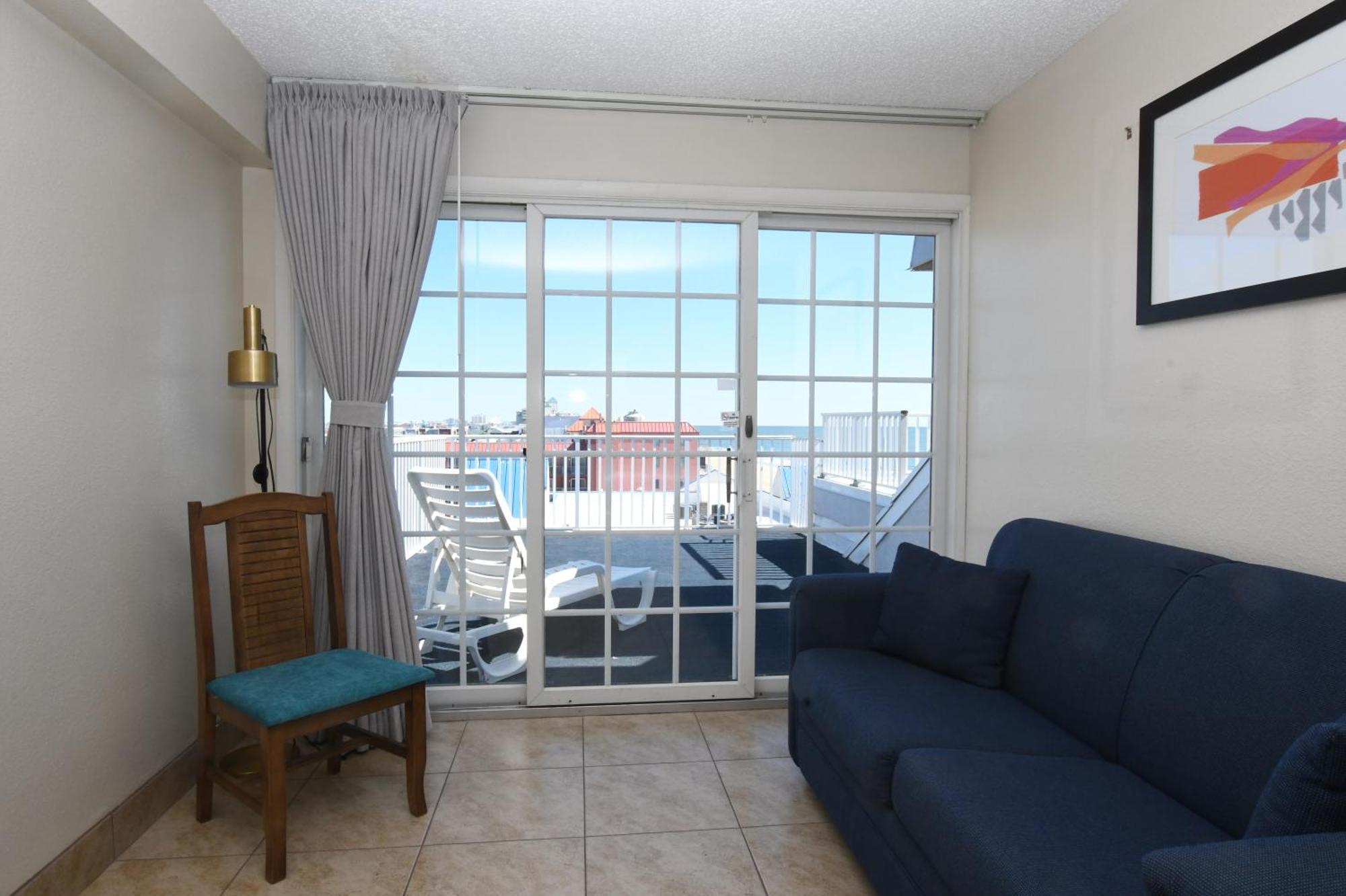 Paradise Plaza 3* Ocean City