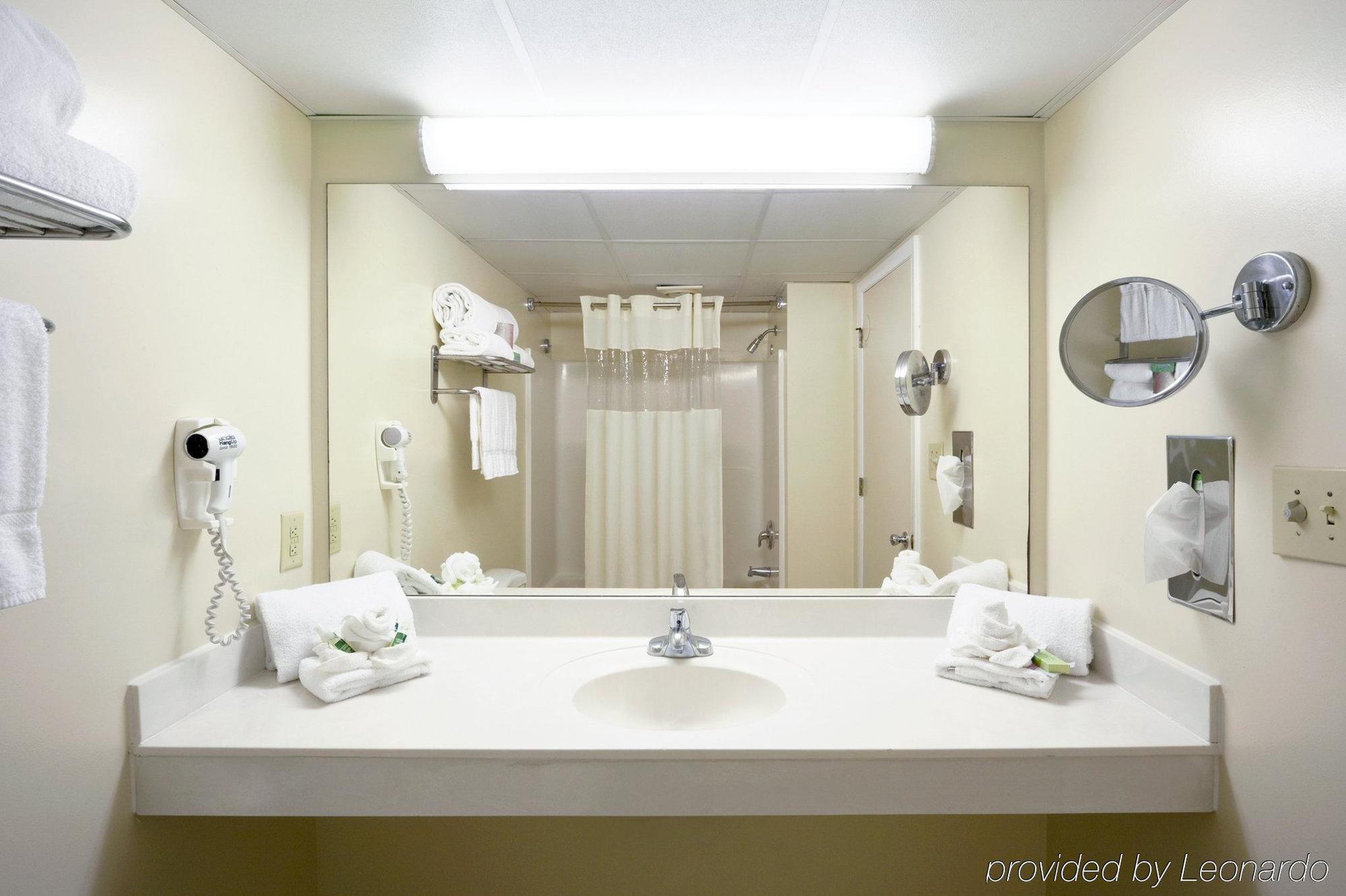 Paradise Plaza Hotel Ocean City